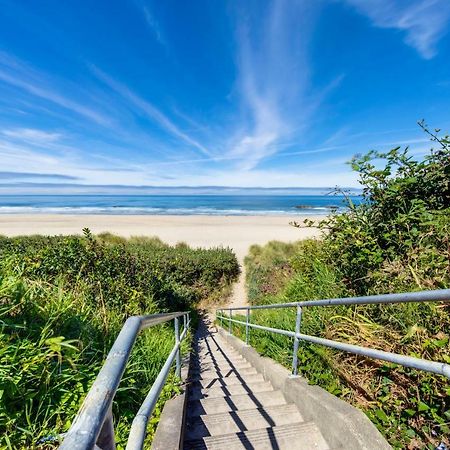 Lincoln City Beach Front Vacation Rental Bagian luar foto