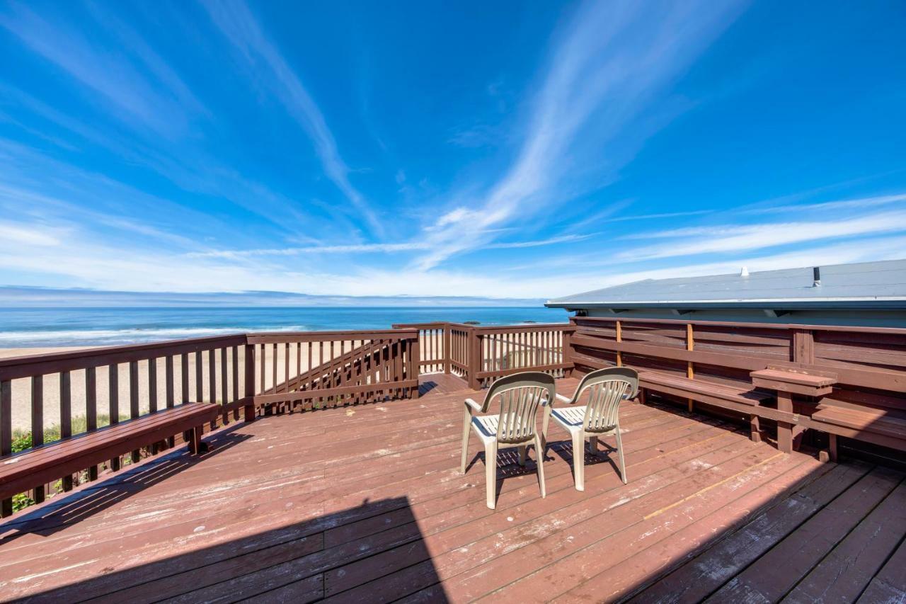 Lincoln City Beach Front Vacation Rental Bagian luar foto