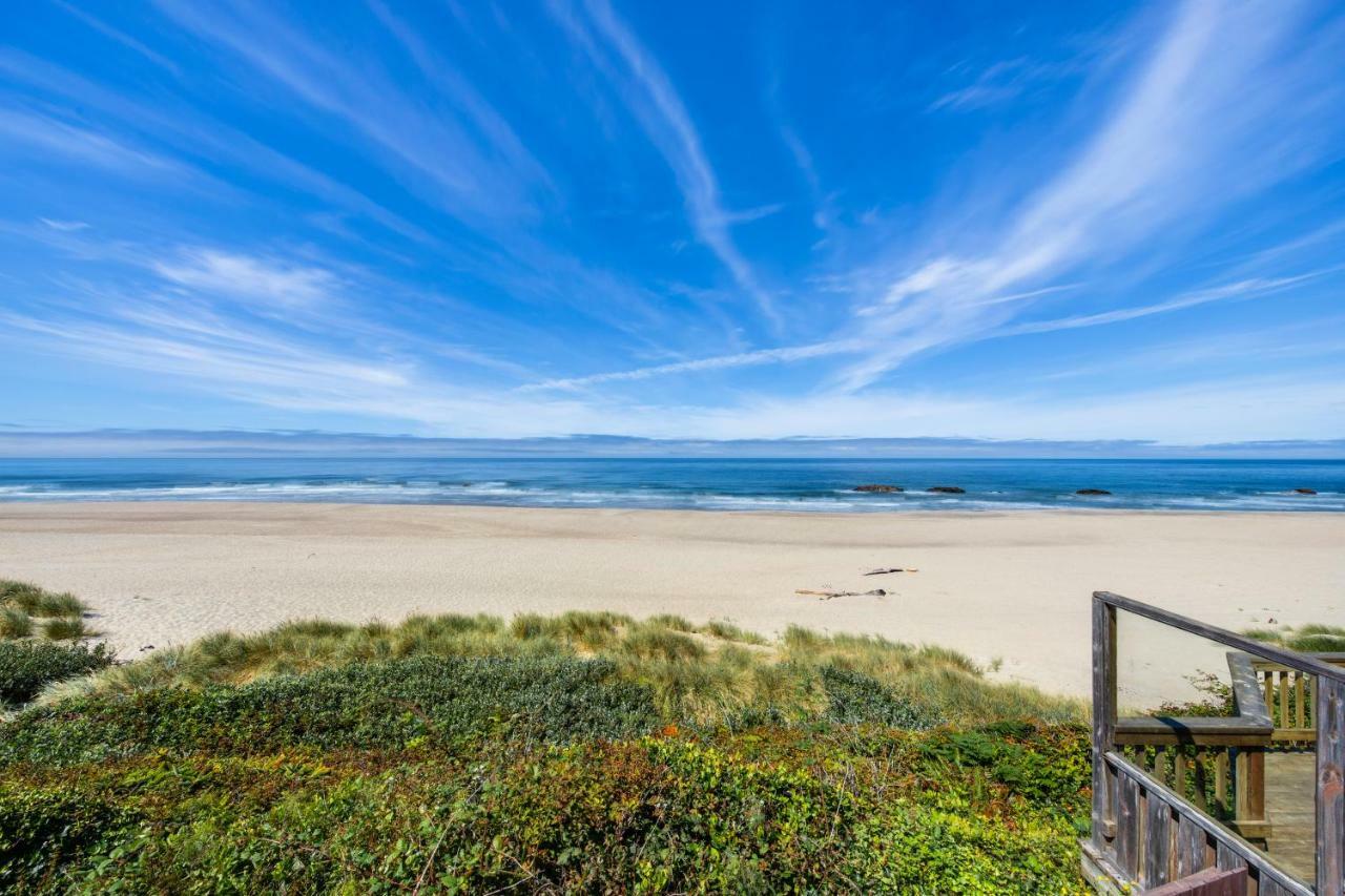 Lincoln City Beach Front Vacation Rental Bagian luar foto